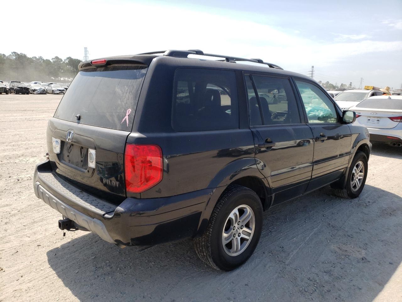 Photo 4 from auction – 2004 HONDA PILOT EXL with VIN 2HKYF18724H605056