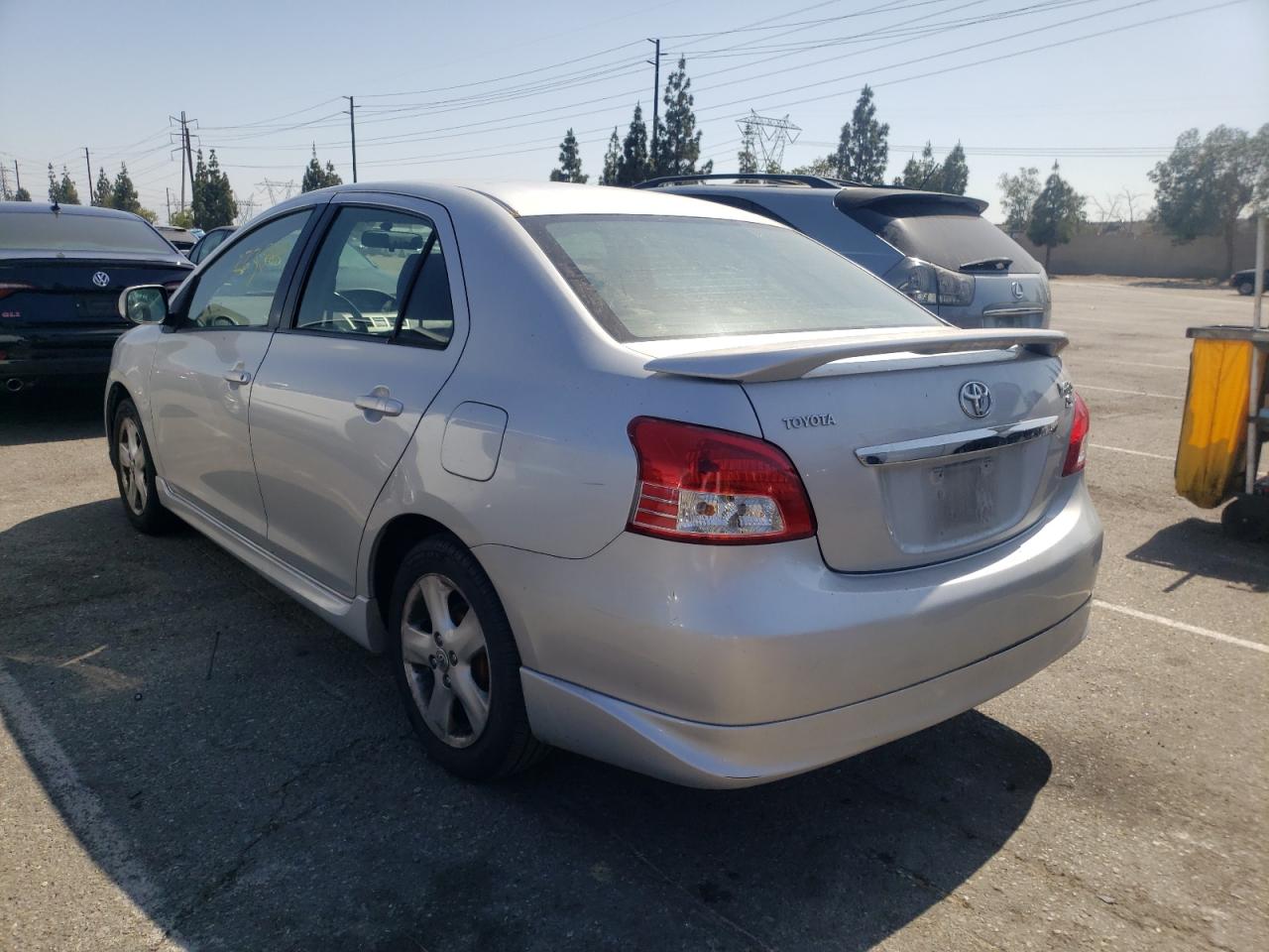 Photo 3 from auction – 2007 TOYOTA YARIS with VIN JTDBT923971129032