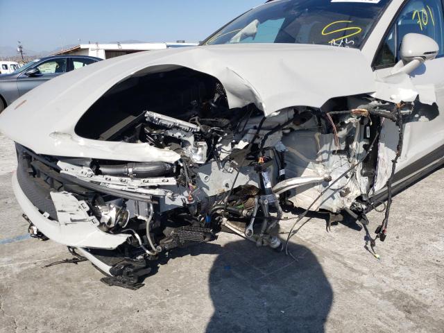 Photo 9 from auction – 2022 PORSCHE MACAN S with VIN WP1AG2A51NLB21632
