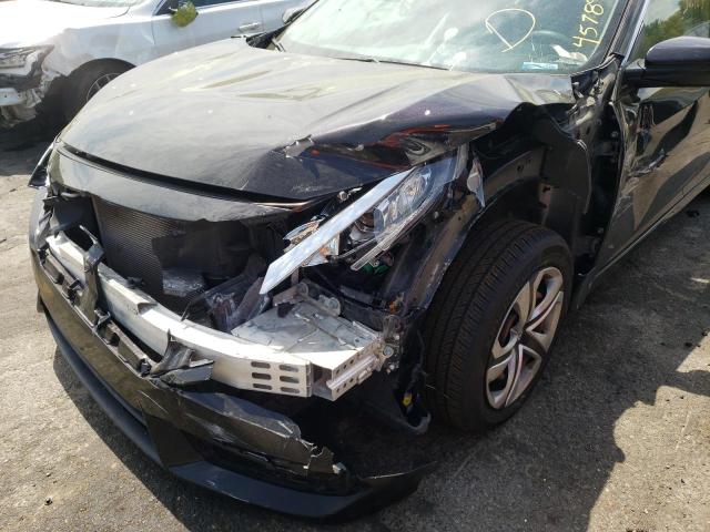 Photo 9 from auction – 2018 HONDA CIVIC LX with VIN 2HGFC2F57JH505743