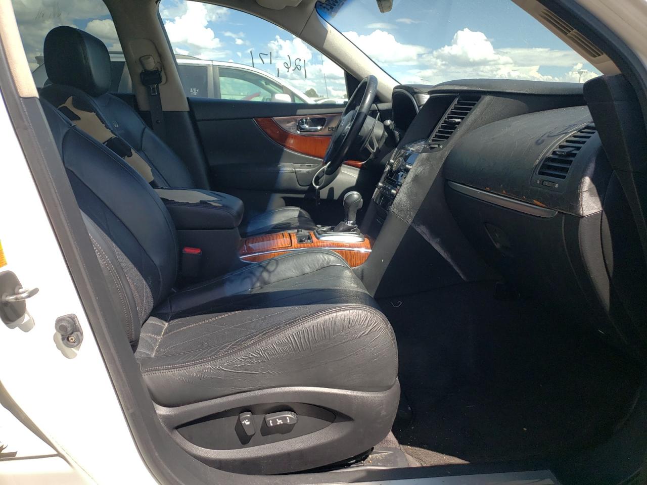 Photo 5 from auction – 2009 INFINITI FX35 with VIN JNRAS18U79M103384