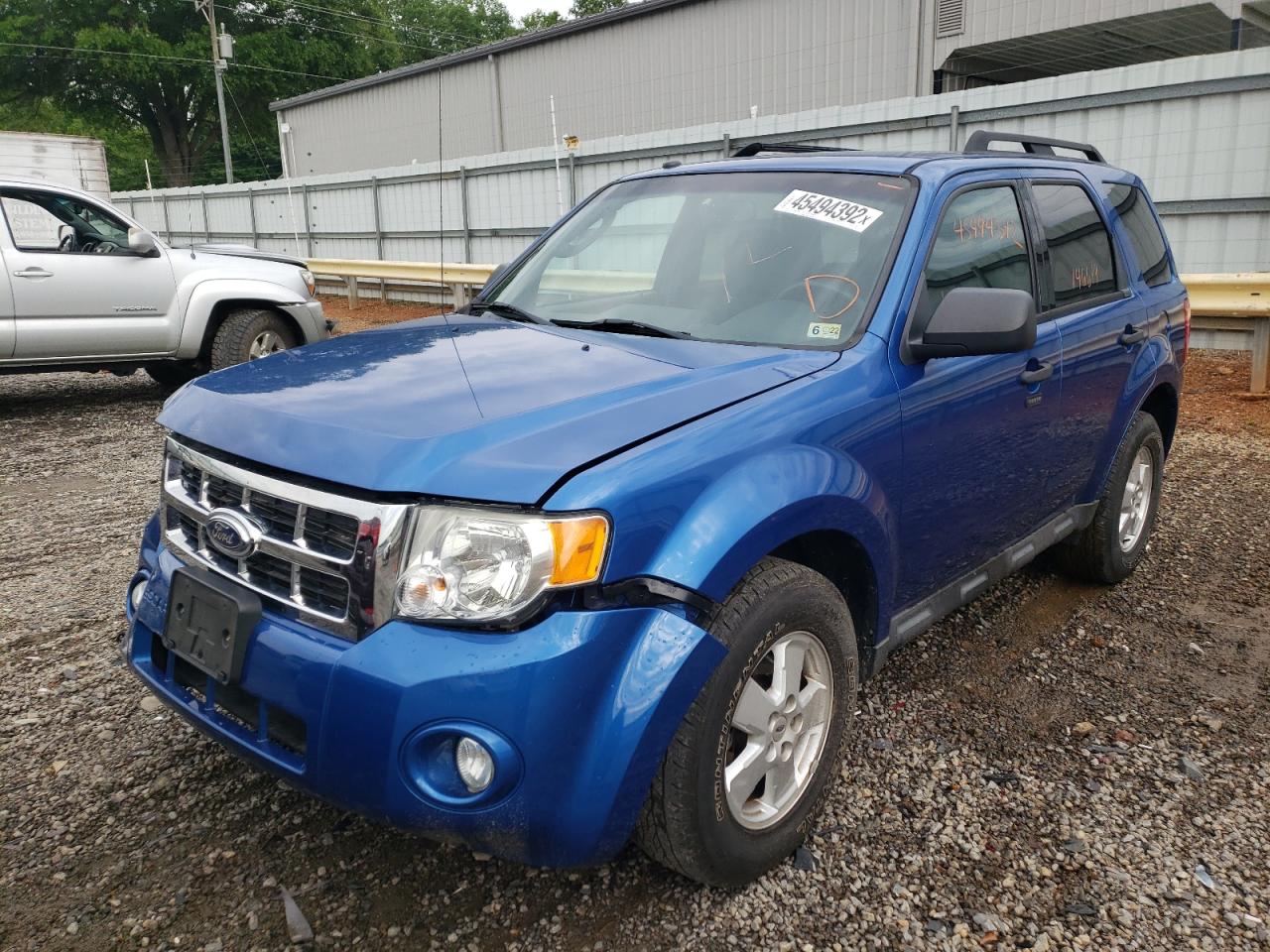 Photo 2 from auction – 2012 FORD ESCAPE XLT with VIN 1FMCU9D73CKC23859
