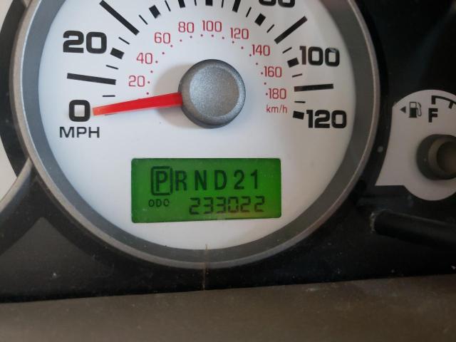 Photo 8 from auction – 2006 FORD ESCAPE LIM with VIN 1FMYU04136KA98234