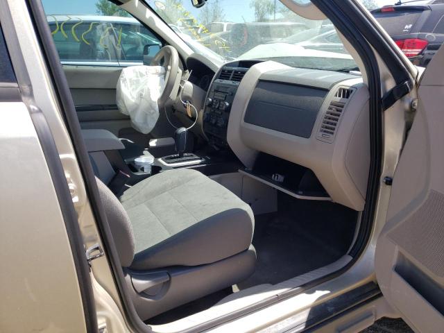 Photo 5 from auction – 2011 FORD ESCAPE XLS with VIN 1FMCU0C72BKB36997