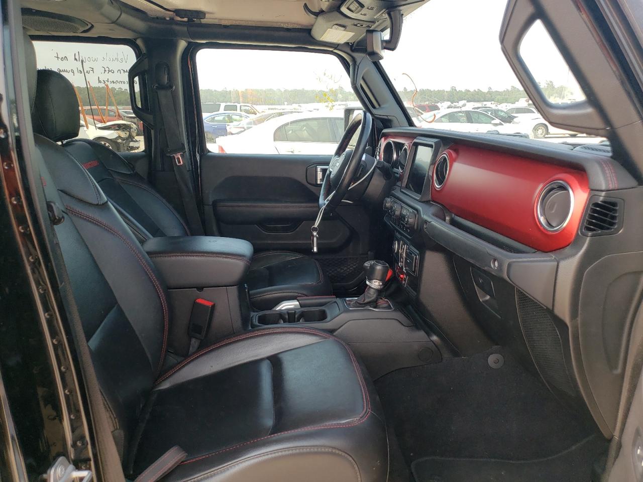 Photo 5 from auction – 2020 JEEP GLADIATOR with VIN 1C6JJTBG1LL198112
