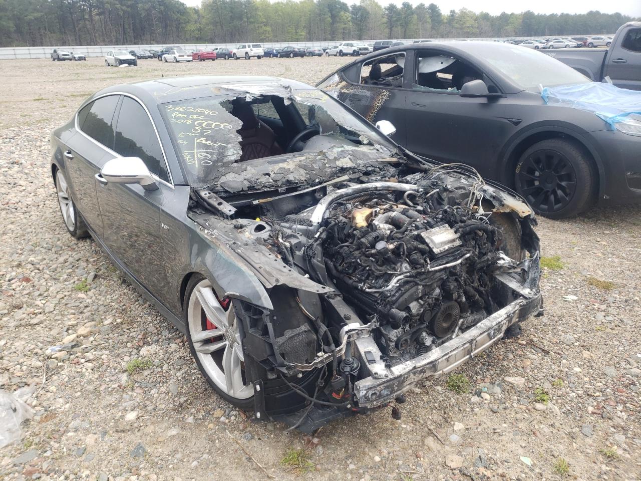 AUDI S7 PREMIUM 2018 with VIN WAUWFAFC7JN085551 - Photo from auction