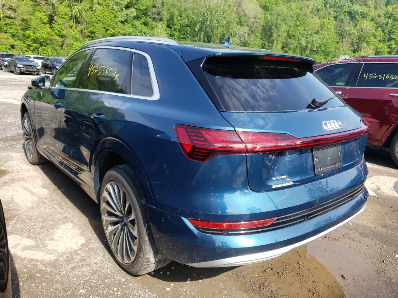 Photo 3 from auction – 2019 AUDI E-TRON PRE with VIN WA1VAAGE1KB007695