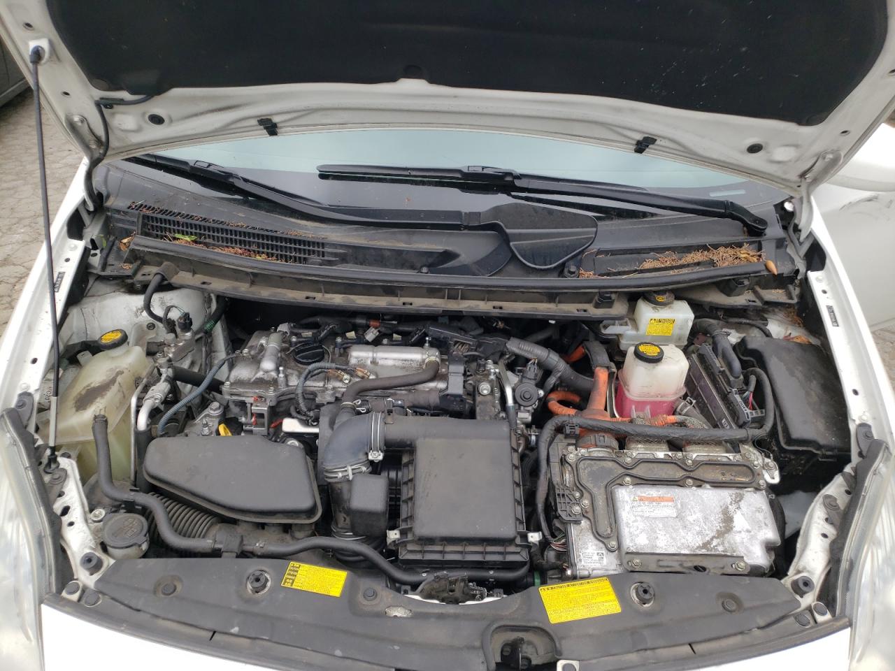 Photo 7 from auction – 2011 TOYOTA PRIUS with VIN JTDKN3DU3B1432135