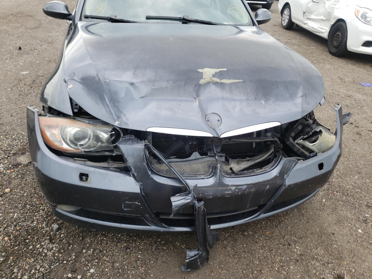 Photo 9 from auction – 2006 BMW 325 XI with VIN WBAVD13596KV04385