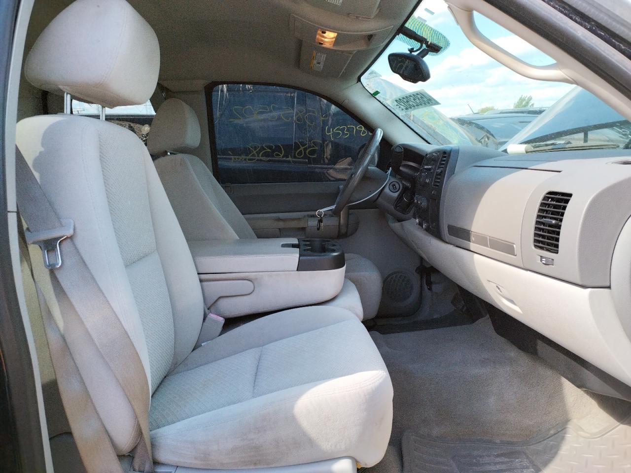 Photo 5 from auction – 2007 GMC NEW SIERRA with VIN 2GTEC19C671571359