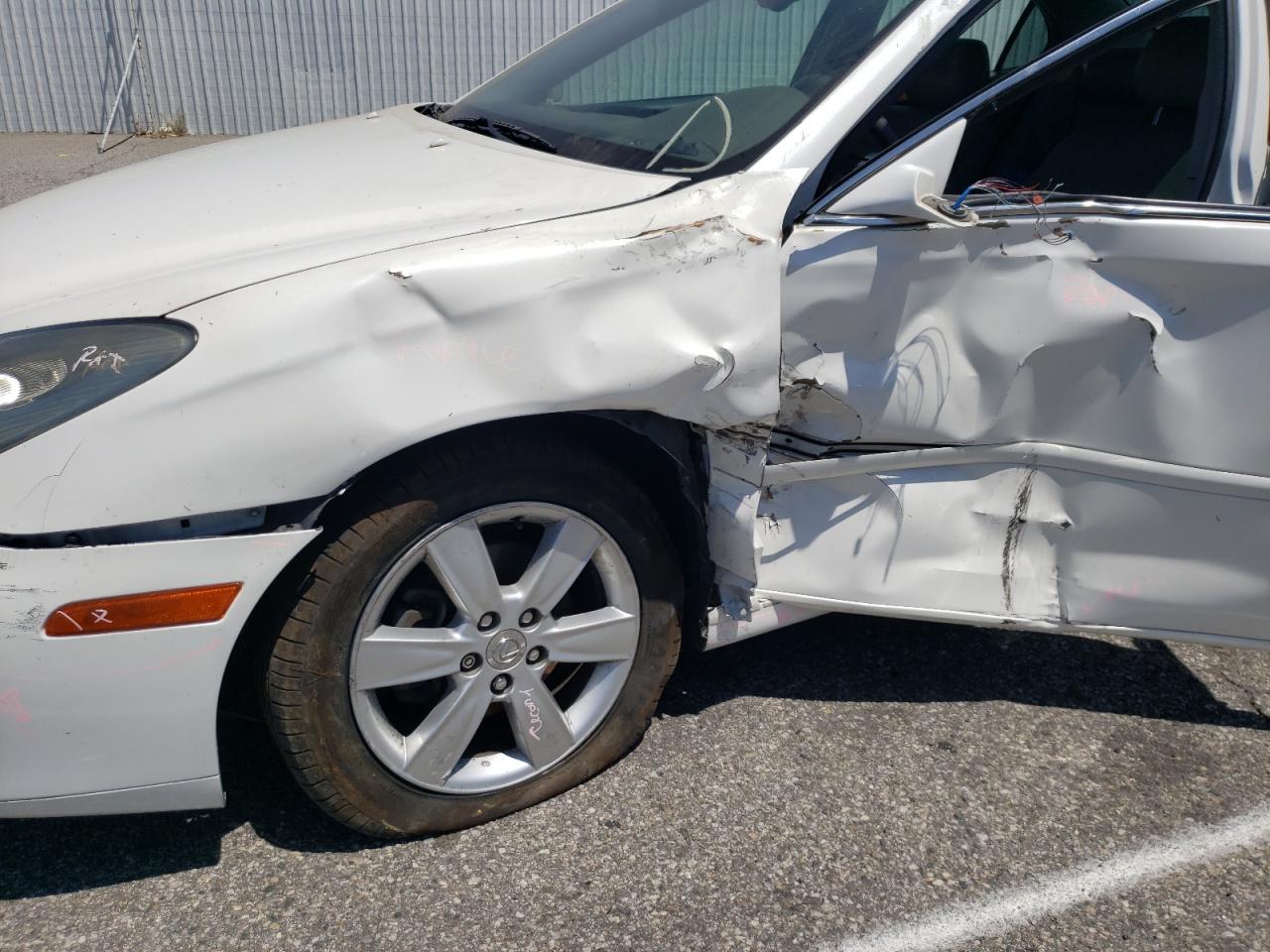 Photo 9 from auction – 2006 LEXUS ES 330 with VIN JTHBA30G965176124