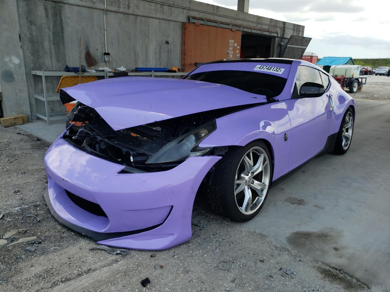 Photo 2 from auction – 2009 NISSAN 370Z with VIN JN1AZ44E19M406952