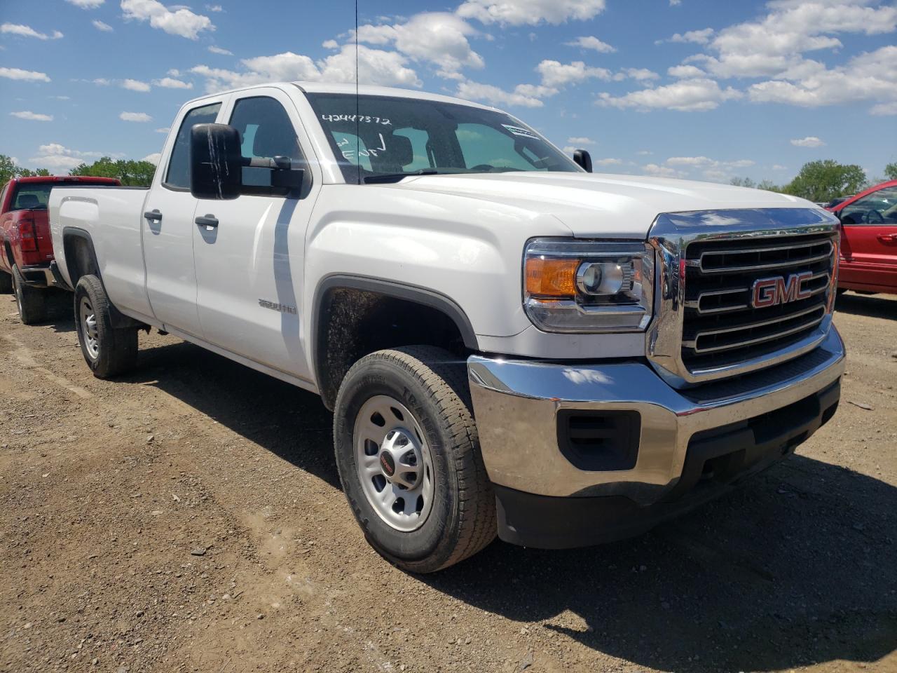 GMC SIERRA C35 2016 with VIN 1GD21VEG2GZ386186 - Photo from auction