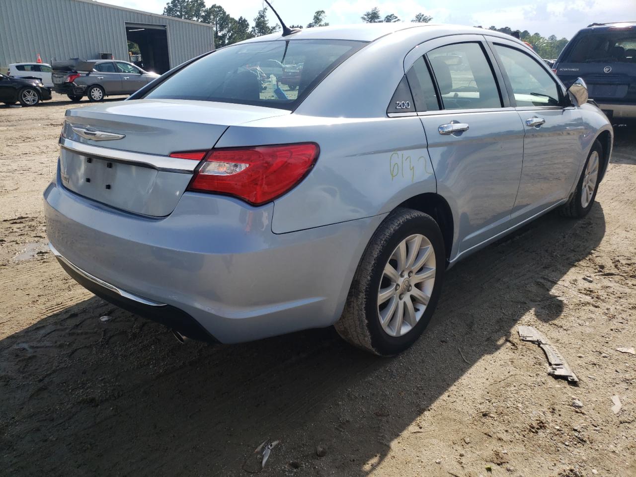 Photo 4 from auction – 2014 CHRYSLER 200 LIMITE with VIN 1C3CCBCG1EN156216