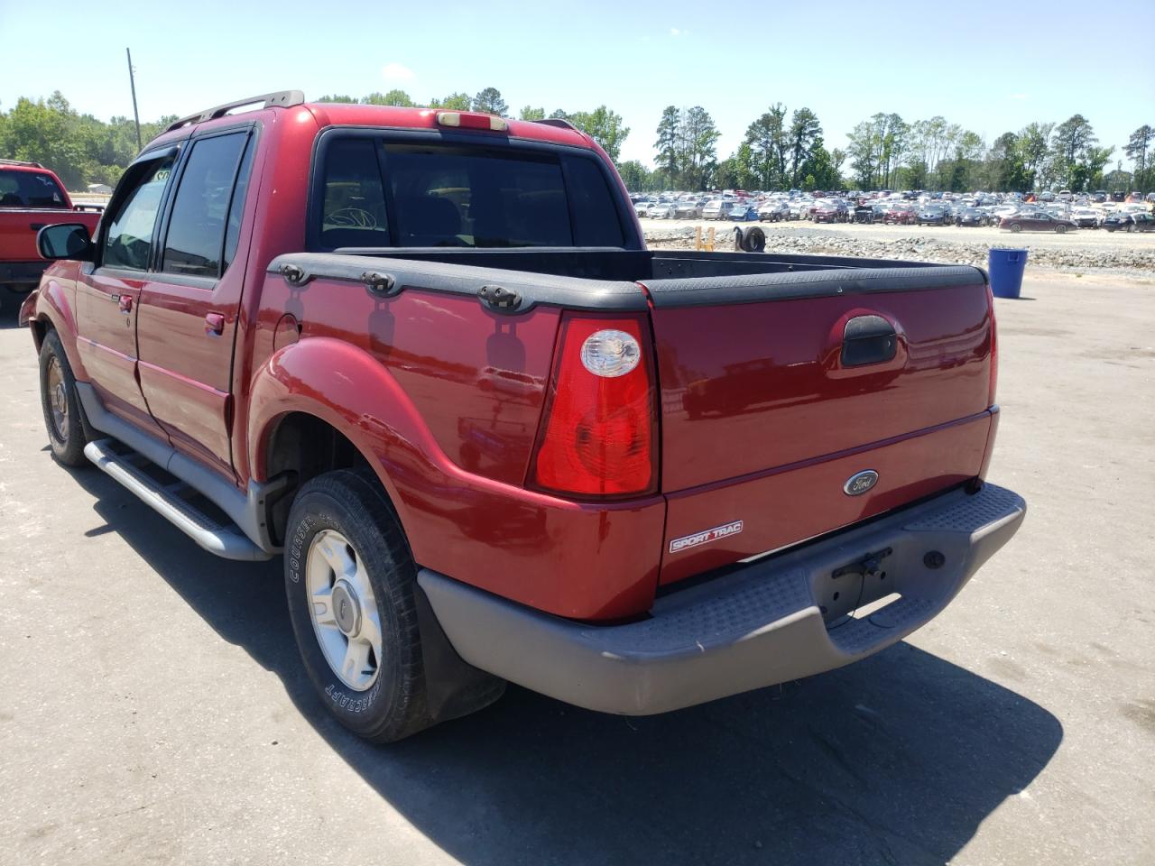 Photo 3 from auction – 2001 FORD EXPLORER S with VIN 1FMZU67E21UA65566