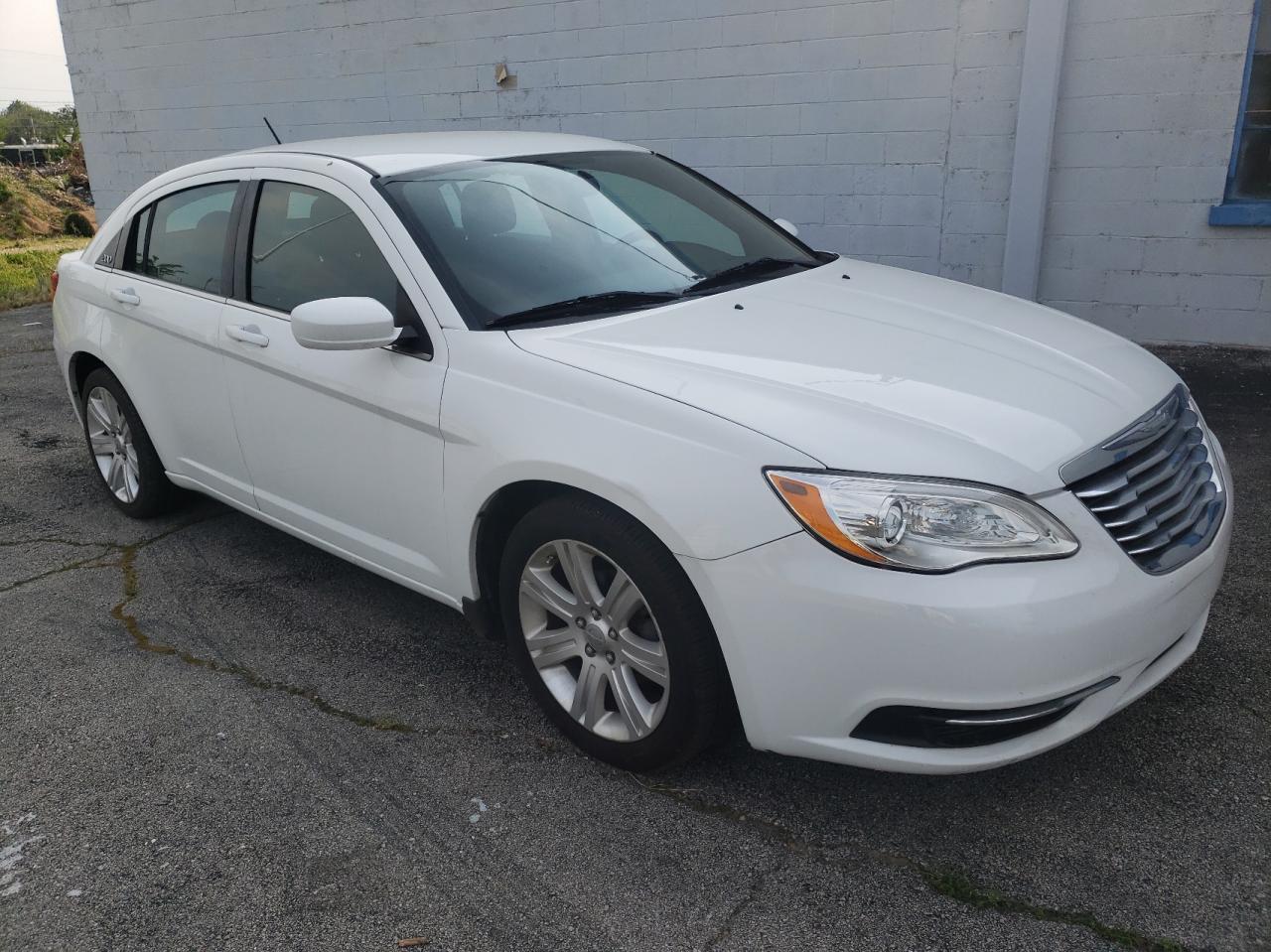 CHRYSLER 200 TOURIN 2012 with VIN 1C3CCBBG2CN263564 - Photo from auction