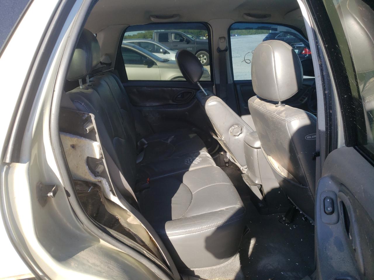 Zdjęcie 6 z aukcji – 2004 MAZDA TRIBUTE ES z VIN 4F2CZ96194KM24567