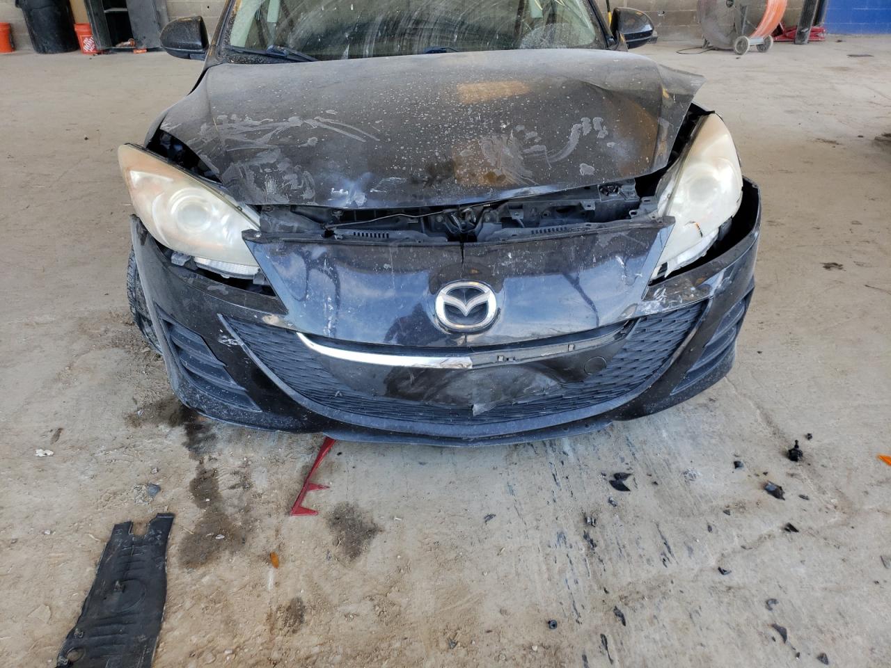 Photo 9 from auction – 2010 MAZDA 3 I with VIN JM1BL1SF0A1113837