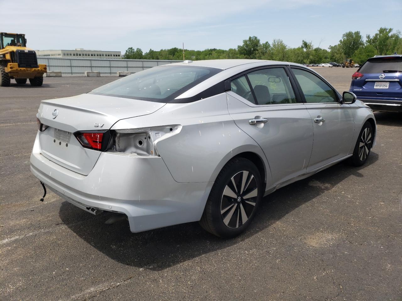 Photo 4 from auction – 2021 NISSAN ALTIMA SV with VIN 1N4BL4DVXMN354989