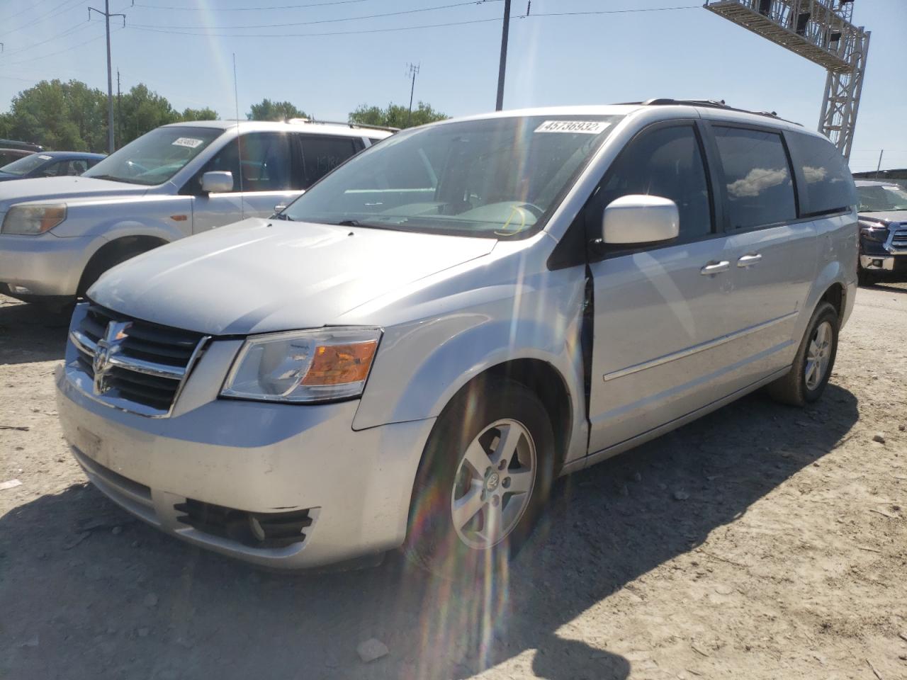 Photo 2 from auction – 2010 DODGE GRAND CARA with VIN 2D4RN5D15AR288486