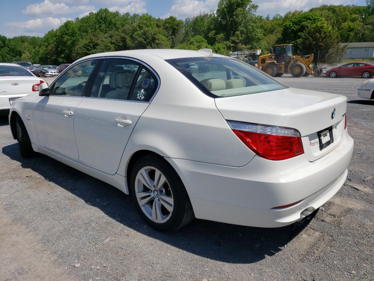 Photo 3 from auction – 2010 BMW 528 XI with VIN WBANV1C54AC444306