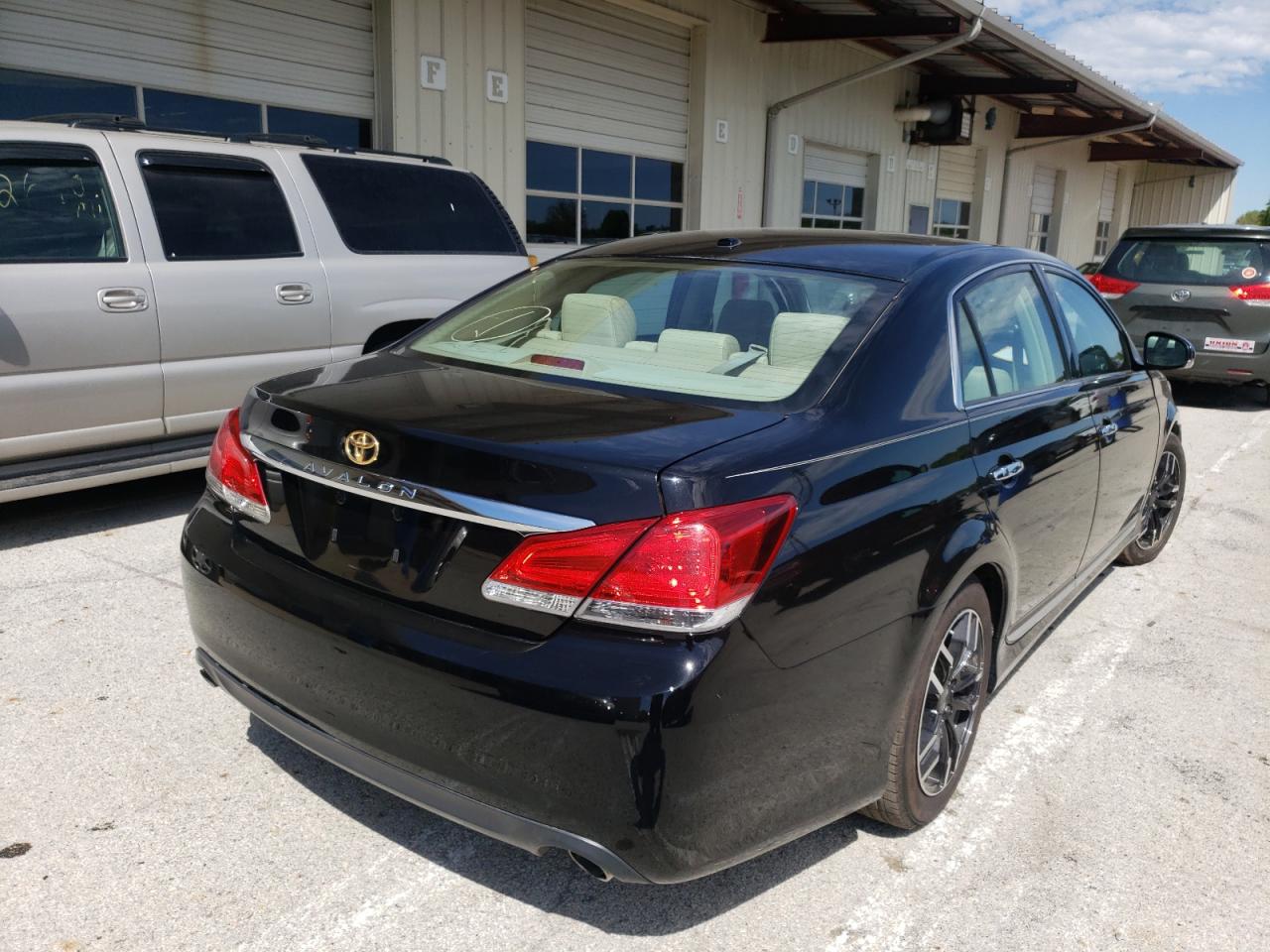 Photo 4 from auction – 2011 TOYOTA AVALON BAS with VIN 4T1BK3DB4BU415667