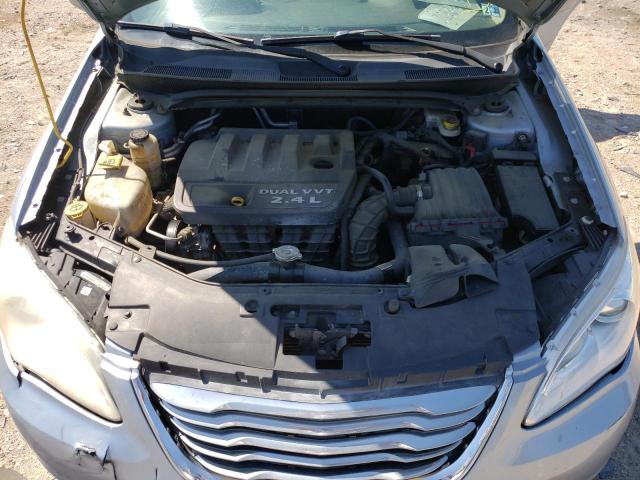 Photo 7 from auction – 2014 CHRYSLER 200 LX with VIN 1C3CCBAB7EN125110