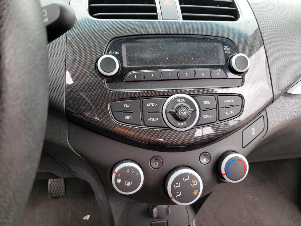 Photo 9 from auction – 2014 CHEVROLET SPARK LS with VIN KL8CA6S91EC532350
