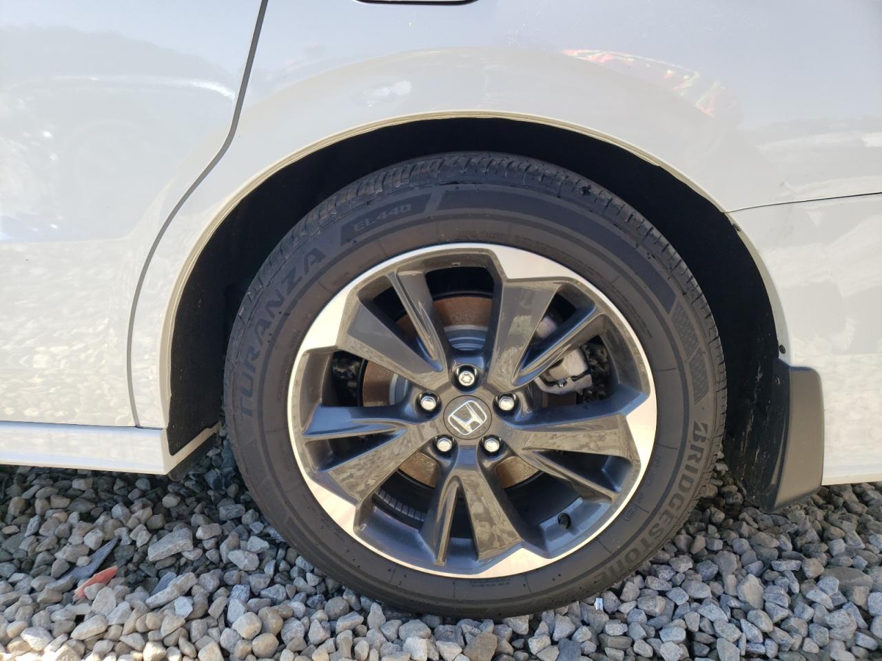 Photo 9 from auction – 2022 HONDA ODYSSEY EL with VIN 5FNRL6H92NB041002