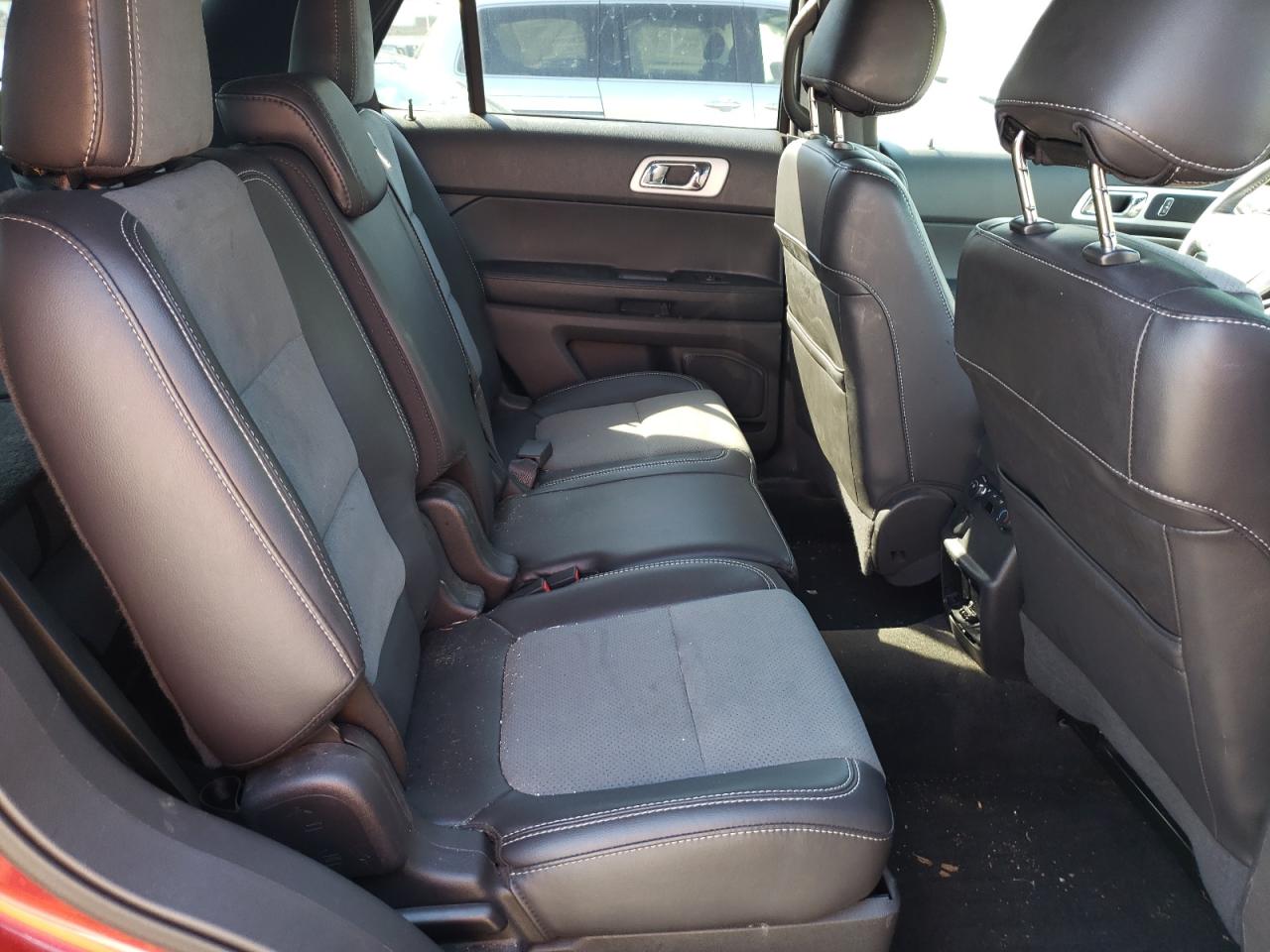 Photo 6 from auction – 2015 FORD EXPLORER X with VIN 1FM5K8D83FGB78320