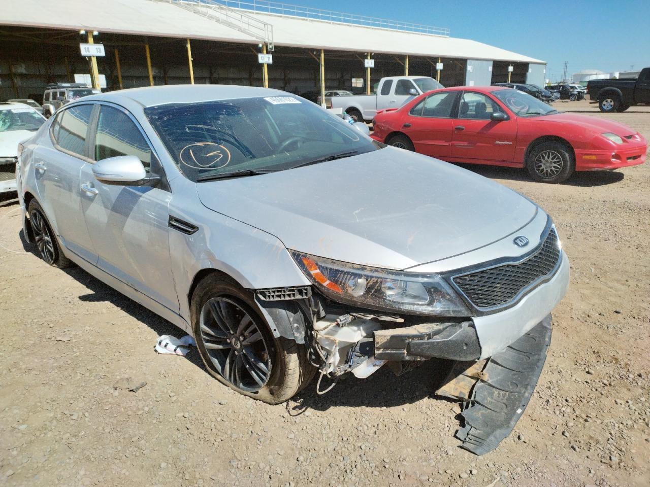 KIA OPTIMA LX 2014 with VIN 5XXGM4A73EG337810 - Photo from auction