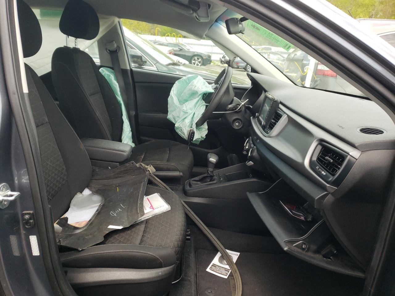 Photo 5 from auction – 2019 KIA RIO S with VIN 3KPA24AB7KE211146