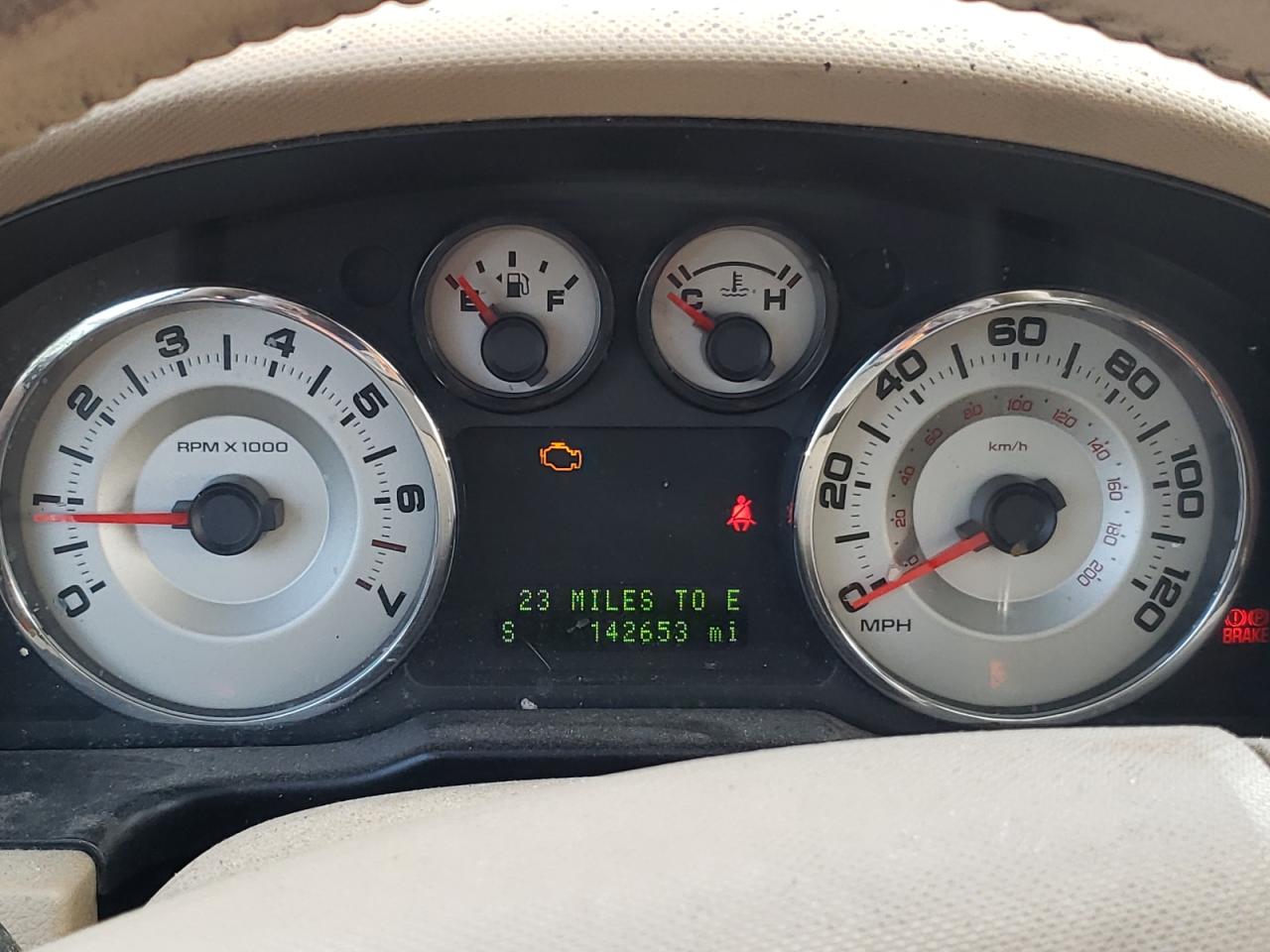 Photo 8 from auction – 2007 FORD EDGE SEL P with VIN 2FMDK49C17BB35492