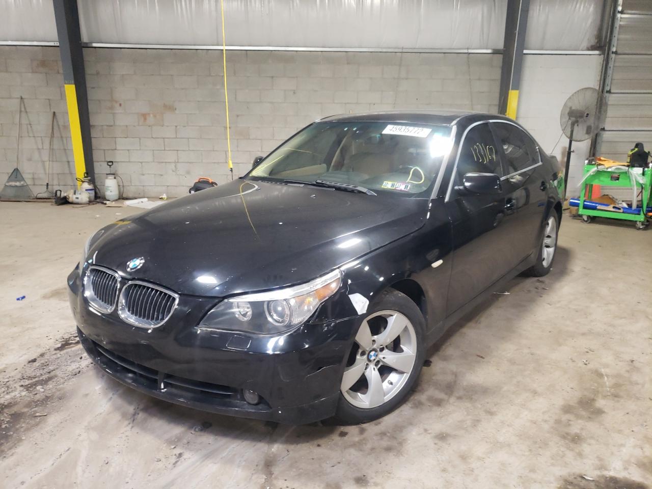 Photo 2 from auction – 2007 BMW 525 I with VIN WBANE53577CW60358