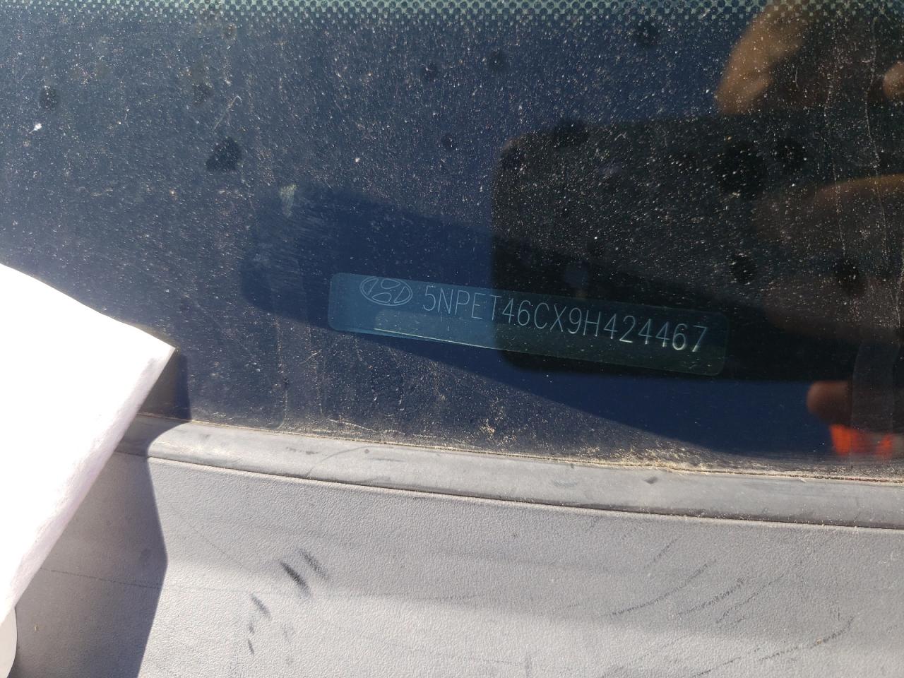Photo 10 from auction – 2009 HYUNDAI SONATA with VIN 5NPET46CX9H424467