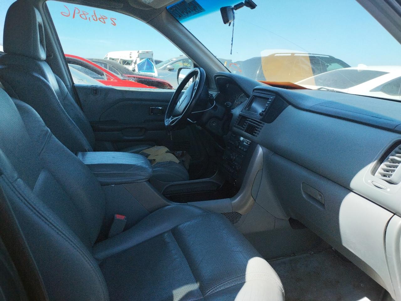 Photo 5 from auction – 2003 HONDA PILOT EXL with VIN 2HKYF18773H563109