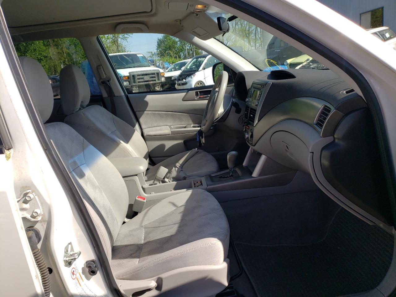 Photo 5 from auction – 2010 SUBARU FORESTER 2 with VIN JF2SH6CC1AH912604