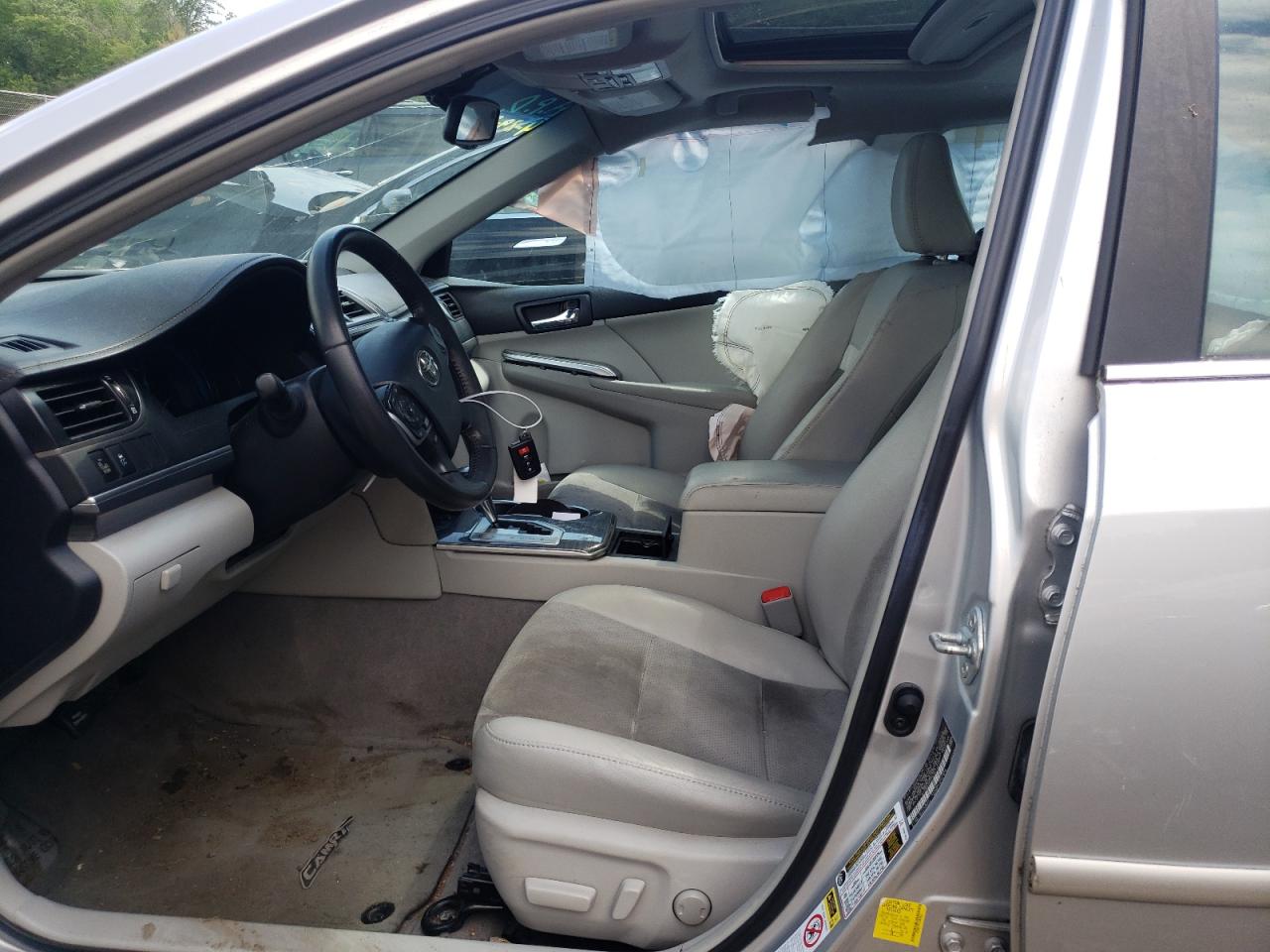 Photo 5 from auction – 2012 TOYOTA CAMRY HYBR with VIN 4T1BD1FK7CU014532