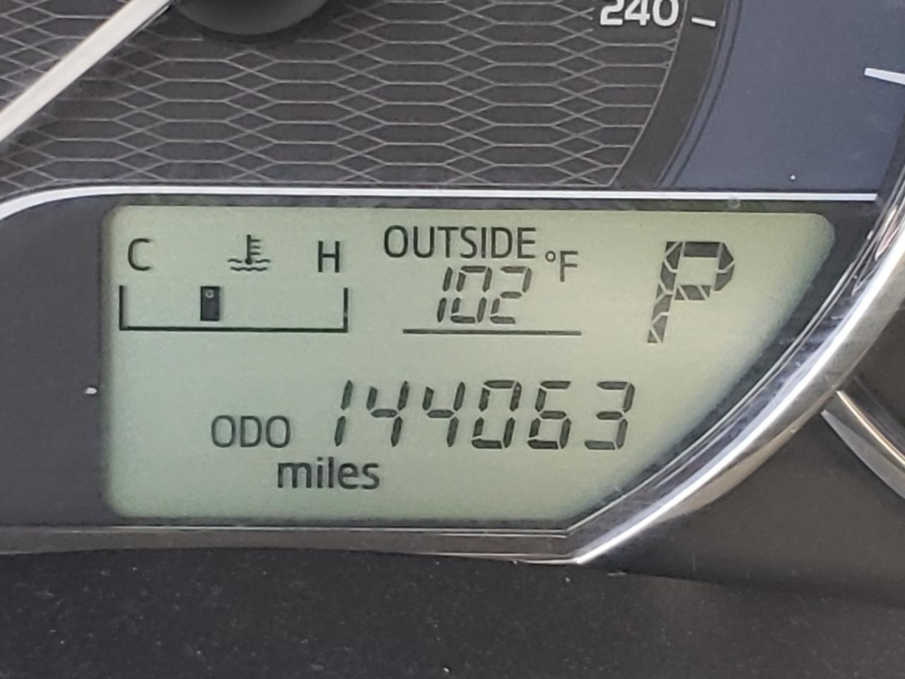Photo 8 from auction – 2014 TOYOTA COROLLA L with VIN 5YFBURHE7EP046276