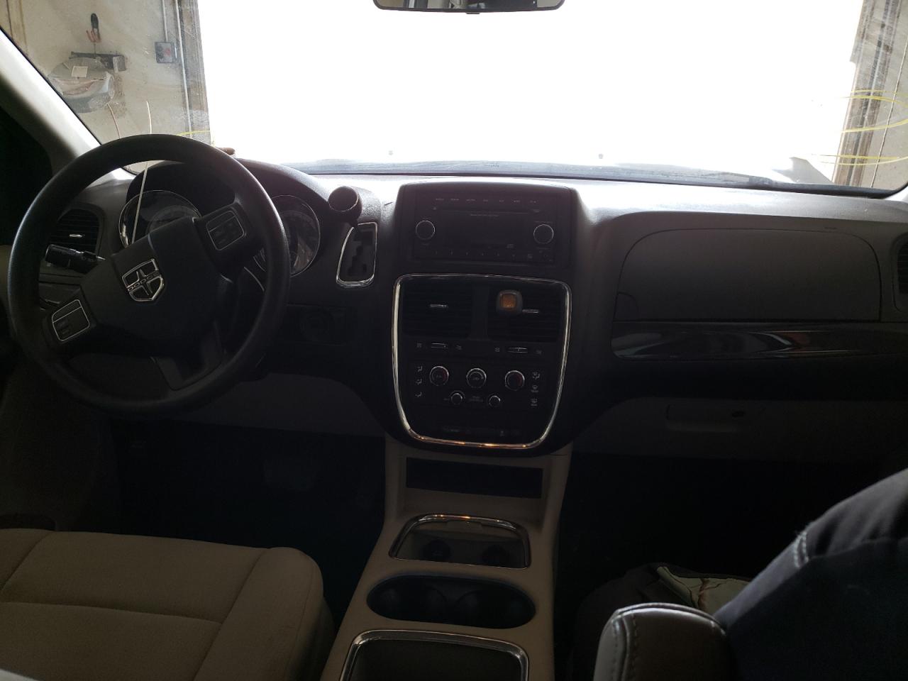 صورة رقم 9 من المزاد - 2012 DODGE GRAND CARA مع VIN 2C4RDGCG9CR380107