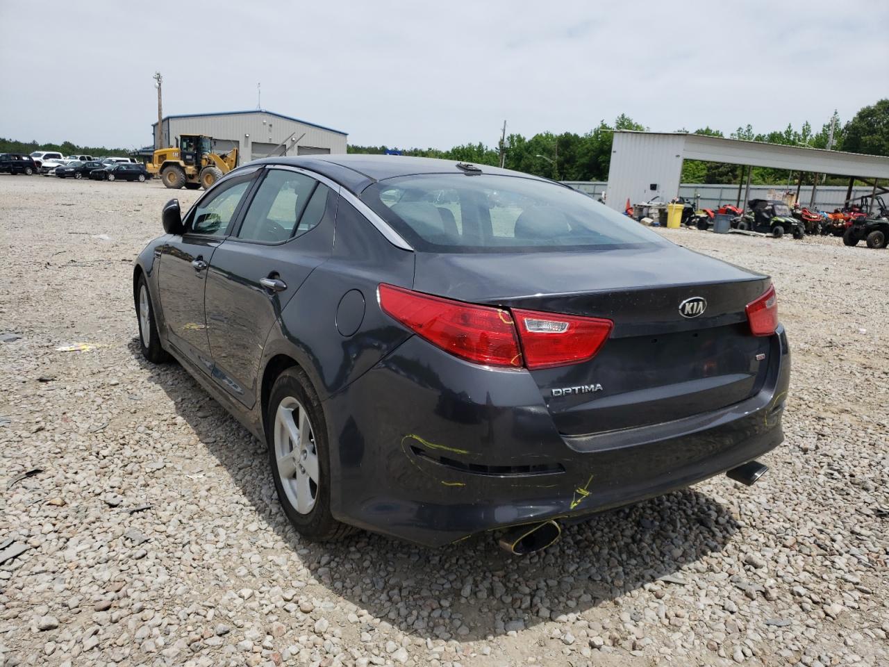 Photo 3 from auction – 2015 KIA OPTIMA LX with VIN KNAGM4A70F5633712