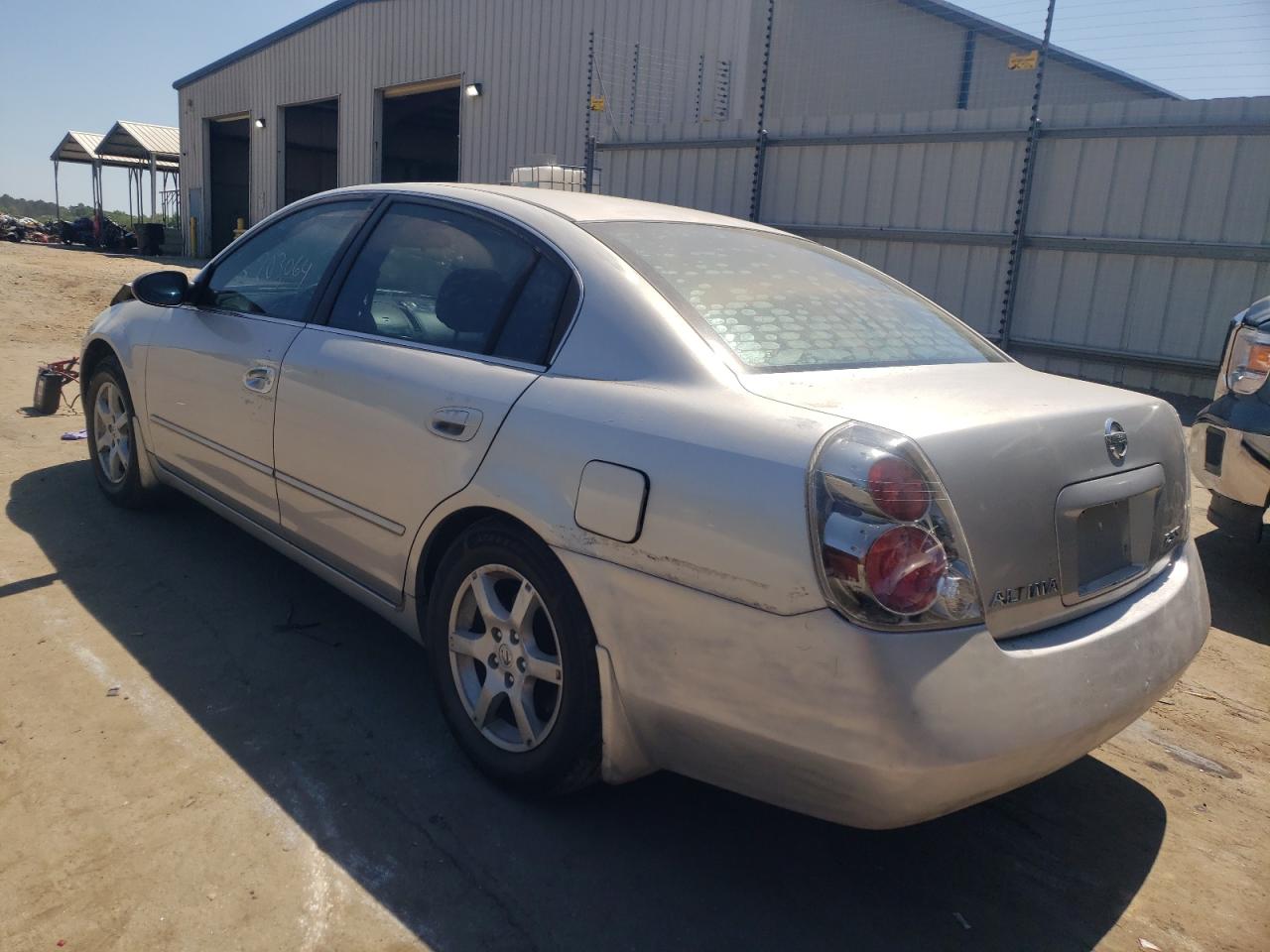 Photo 3 from auction – 2005 NISSAN ALTIMA S with VIN 1N4AL11D85C188183