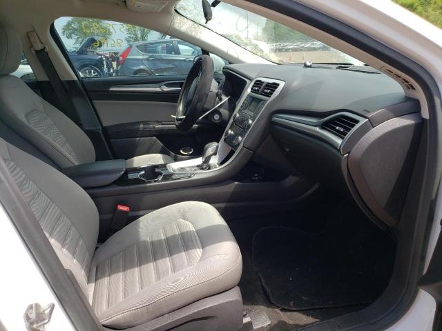 Photo 5 from auction – 2016 FORD FUSION S with VIN 3FA6P0G74GR170323