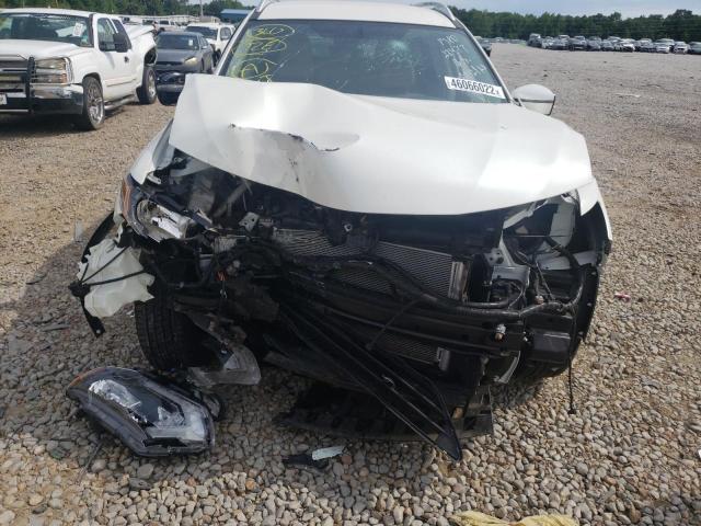 Photo 9 from auction – 2017 NISSAN ROGUE S with VIN KNMAT2MT5HP548848