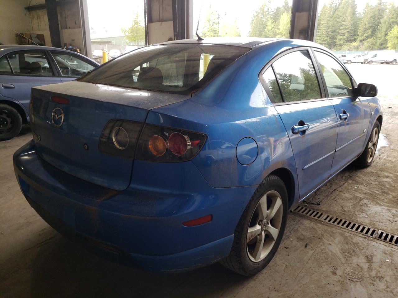 Photo 4 from auction – 2006 MAZDA 3 S with VIN JM1BK324261447789