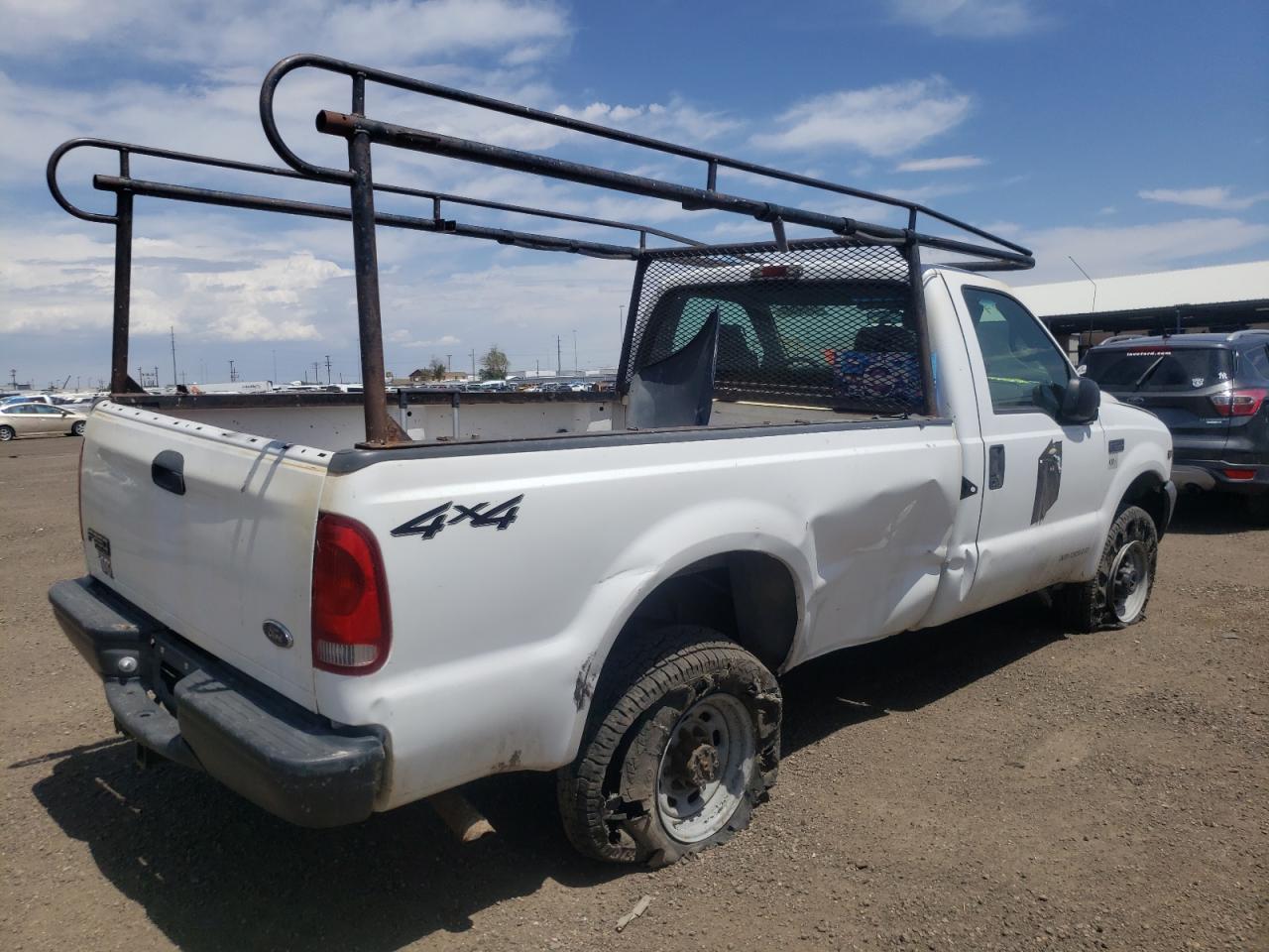 Photo 4 from auction – 2000 FORD F250 SUPER with VIN 1FTNF21L4YED91306