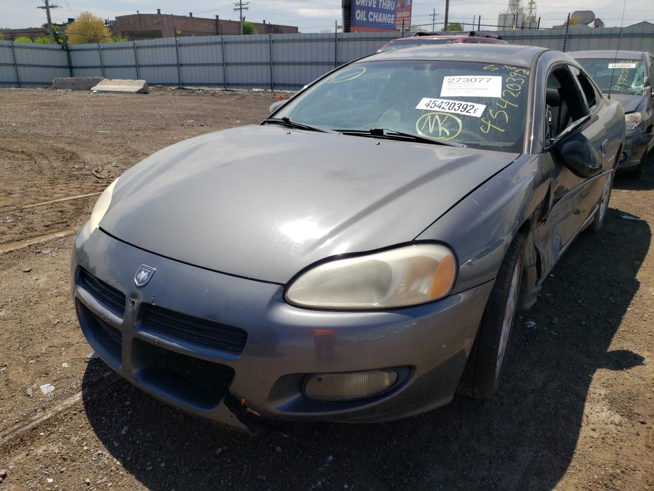 Photo 2 from auction – 2002 DODGE STRATUS R/ with VIN 4B3AG52H42E084619