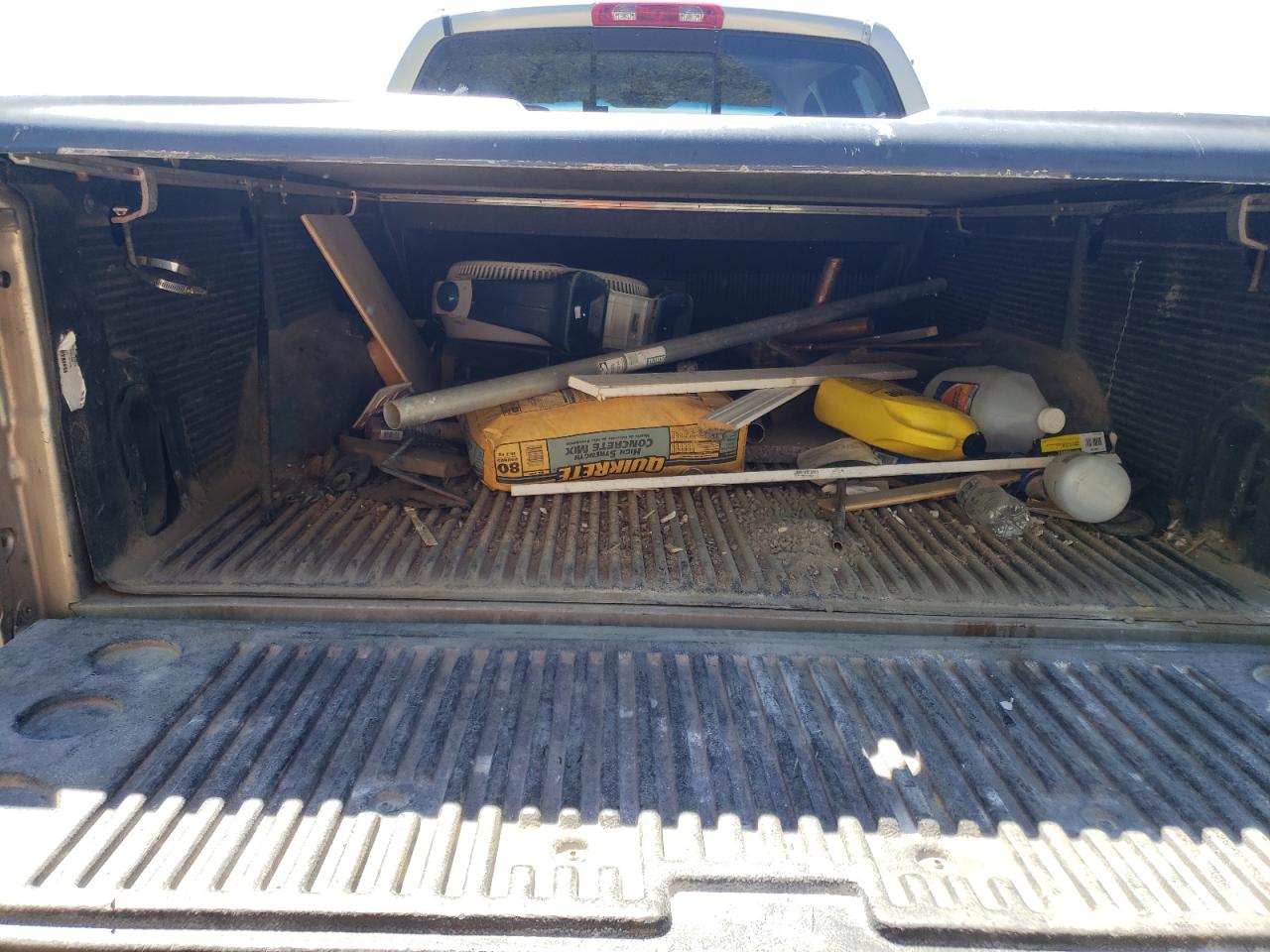 Photo 6 from auction – 2005 DODGE RAM 1500 S with VIN 1D7HU18D35J601592