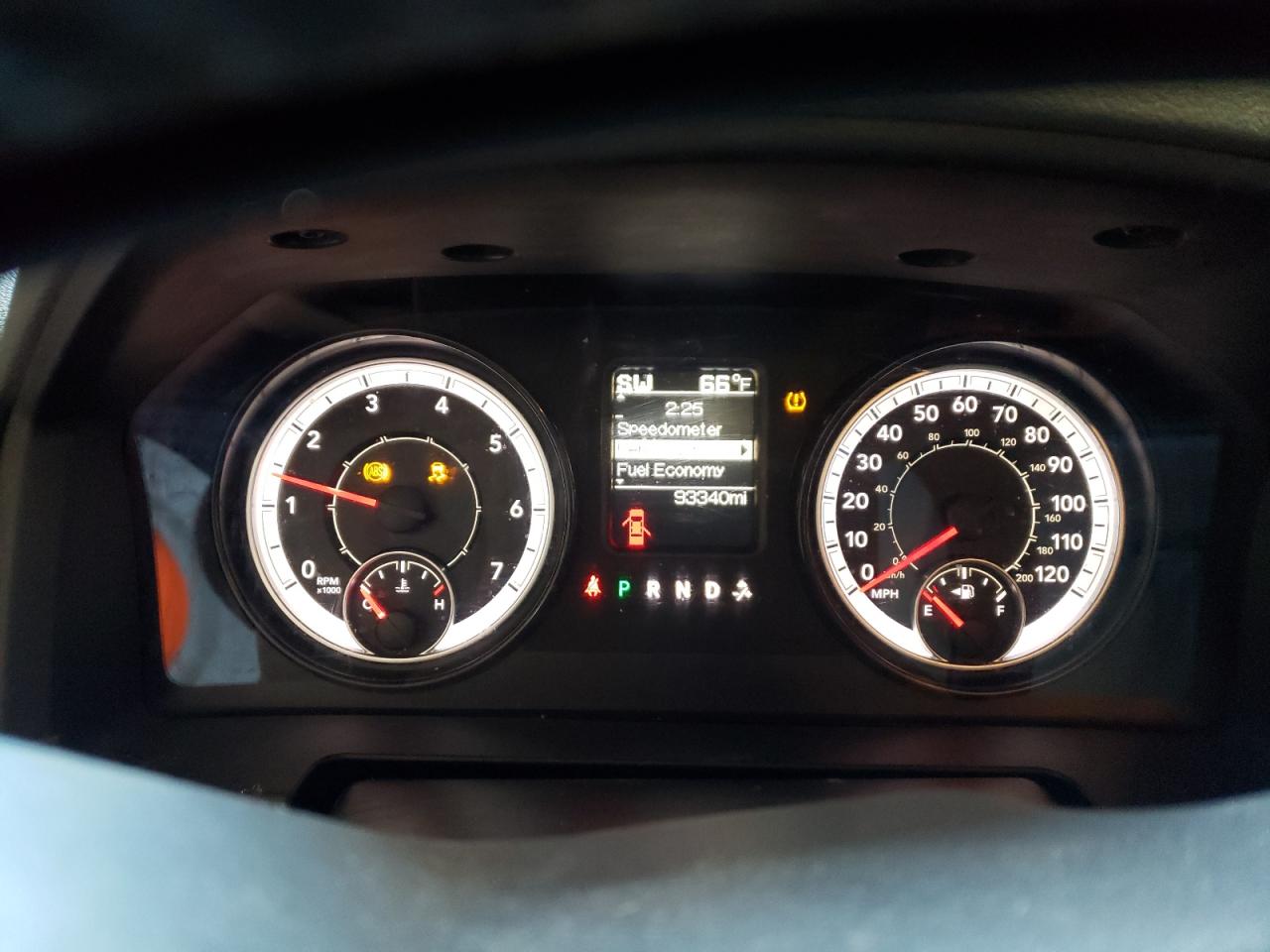 Photo 8 from auction – 2016 RAM 1500 SLT with VIN 1C6RR7GT9GS264684