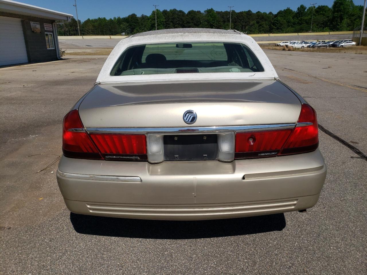 Photo 10 from auction – 2000 MERCURY GRAND MARQ with VIN 2MEFM74W9YX715523